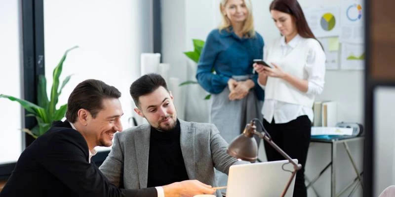 Bộ phận sale 100VIP